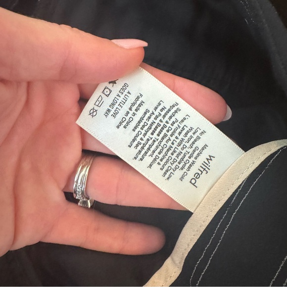 Wilfred Aritzia Jallade Pin Stripe Tie Waist Trousers - Picture 5 of 9